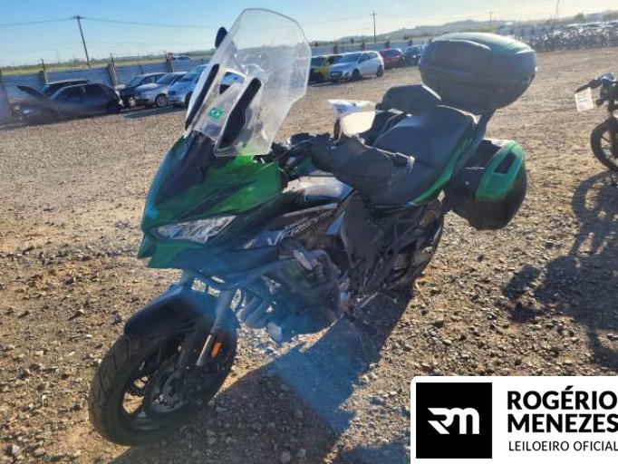 KAWASAKI VERSYS 21/21